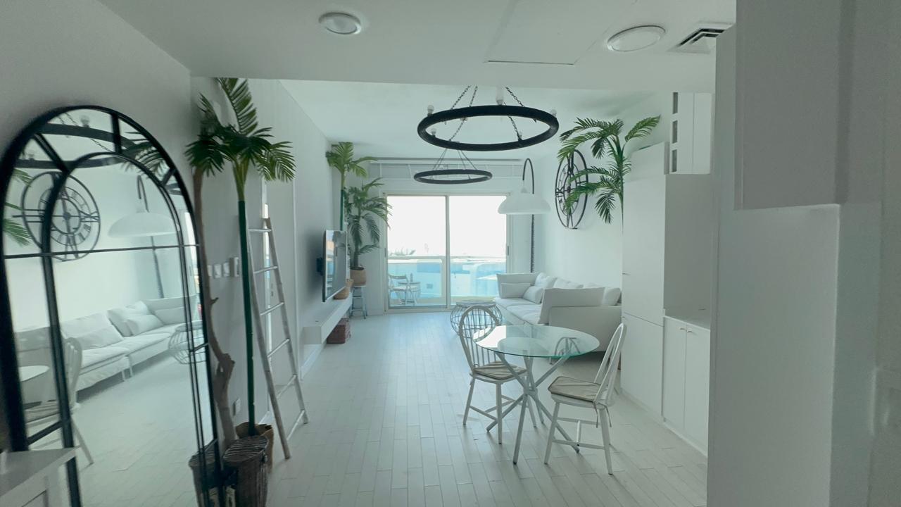 Bright High-Floor 1BR. Open City Outlook, IMPZ