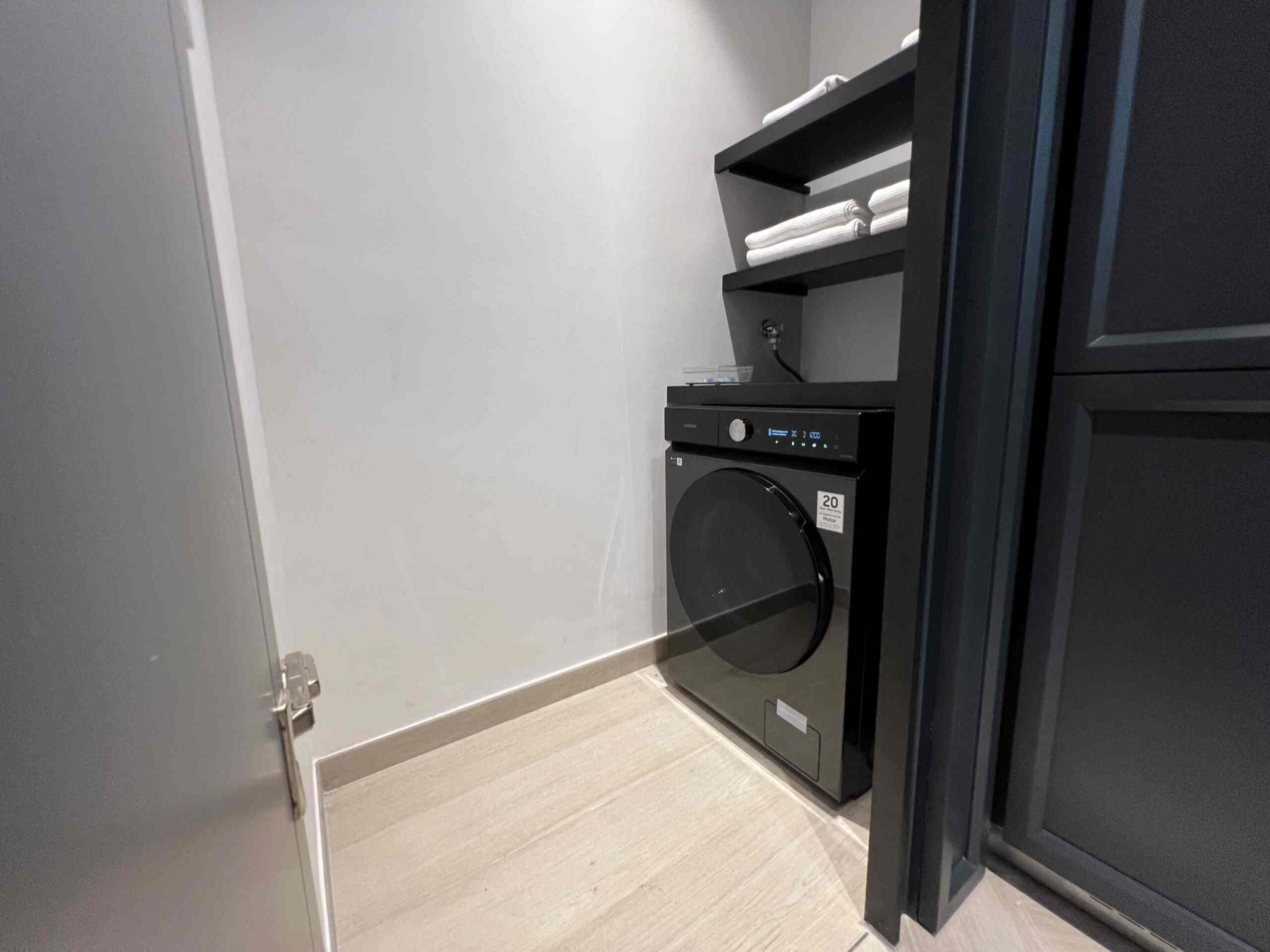 Fully furnished studio